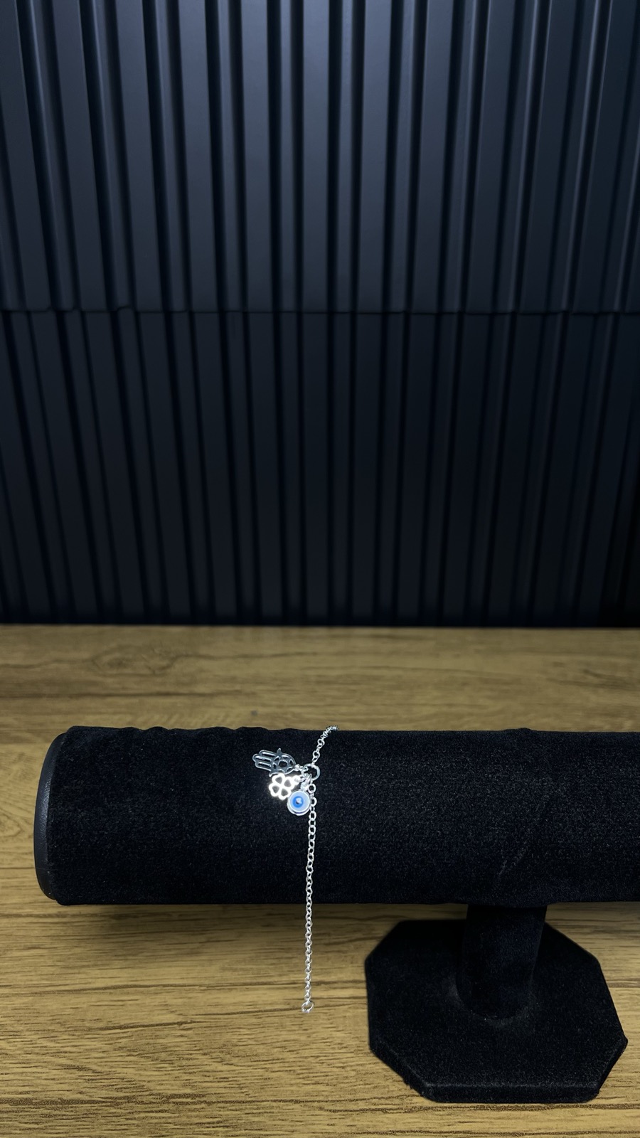 Pulseira — modelo 03